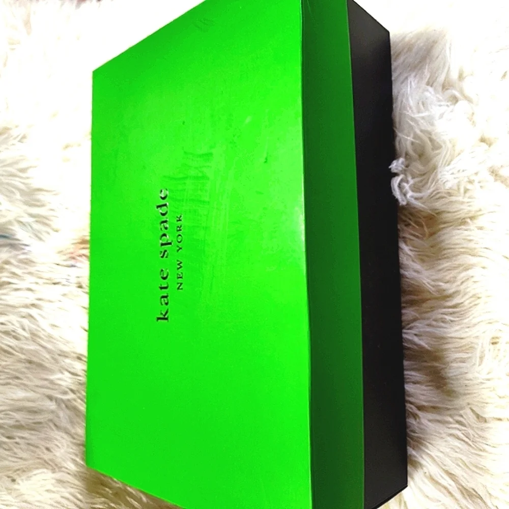 Kate Spade New York Green Polka Dot Tissue Paper